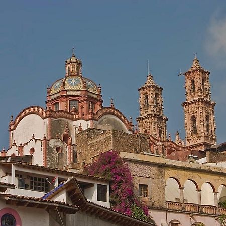 Posada Joan Sebastian Taxco de Alarcon Buitenkant foto