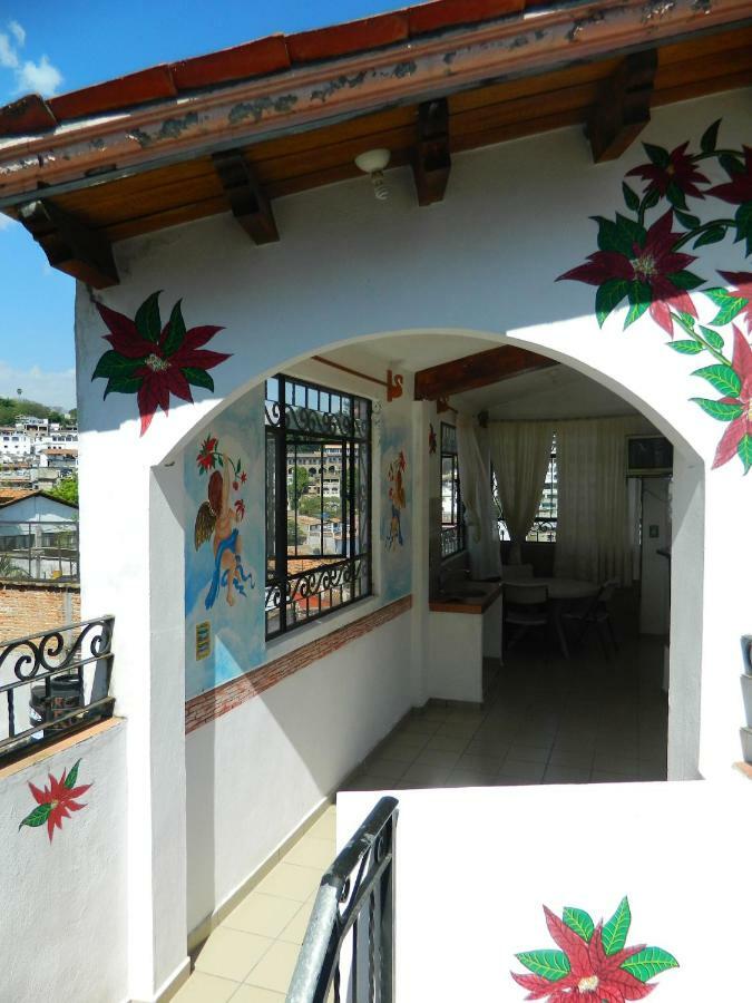 Posada Joan Sebastian Taxco de Alarcon Buitenkant foto
