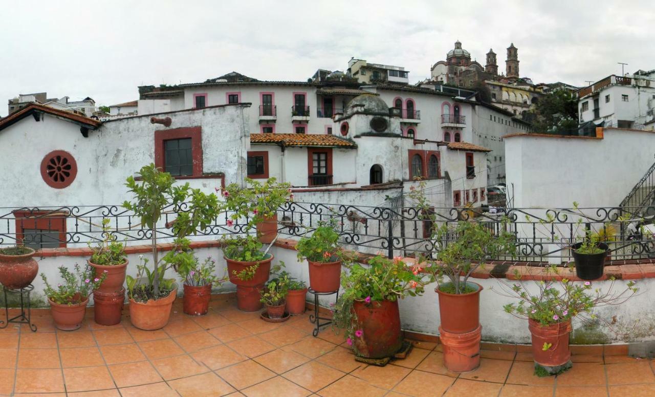 Posada Joan Sebastian Taxco de Alarcon Buitenkant foto
